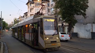 Tramvaiul Bucur LFCH 405 parasind statia quotParcul Carol Iquot pe linia 7 [upl. by Feinstein]