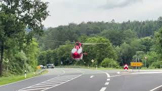 Motorradfahrer schwer verletzt  Rettungshubschrauber im Einsatz [upl. by Noicpecnoc]