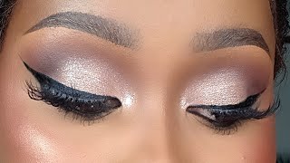 HOW TO APPLY EYESHADOW BEGGINER TUTORIAL [upl. by Tedder]