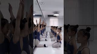 Great way to tone your shoulders chest and waist✌danceflexibilitysplitballetdanceclass [upl. by Ecyor963]