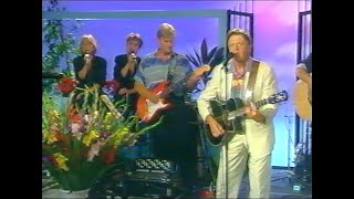 SvenIngvars  När Solen Färgar Juninatten Solsta Café 1992 [upl. by Gardell]