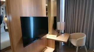 Louis Kienne Hotel Chadstone Cikarang Deluxe Room [upl. by Enrobialc]