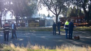 Flat bij tankstation Tamoil Eindhoven dreigt in te storten na felle brand 24082014 [upl. by Evilo]