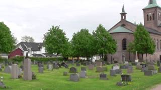 Svelvik kirke [upl. by Nywrad]