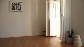 Minimalismus Roomtour Meine 52 m² Wohnung in Berlin [upl. by Skutchan17]