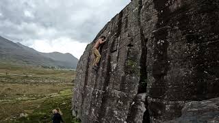 Muir’s Masterpiece 6B  Torridon  Scotland Bouldering [upl. by Nolyat]