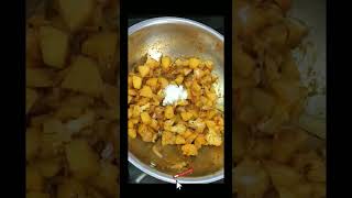 potato cauliflower recipe  in tamil  Priyas Cooking [upl. by Welles]