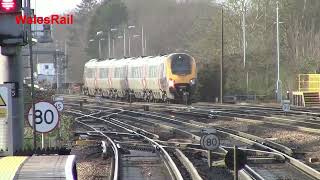 Basingstoke Station passenger services 8th December 2023 [upl. by Krik]