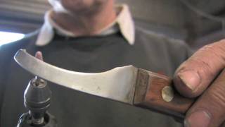 Farriers Knife sharpening [upl. by Omixam]