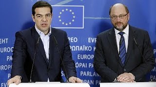 Tsipras  une étape bruxelloise sans vagues [upl. by Nostets]