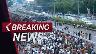 BREAKING NEWS  Demo APDESI di Depan Gedung DPRMPR [upl. by Akeem]