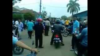 Kawasan Industri Tangerang Di Sweeping Buruh 31 Oktober 2013 [upl. by Han]