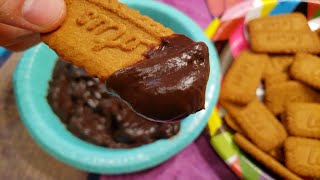 eat Lotus Biscoff Cookies with Chocolate Pudding [upl. by Qidas]