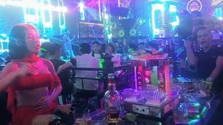 Rose club nrog Kuv mug saib qhov ua Kev lom zem nyob Hạ Long Quảng Ninh cát bà nawb [upl. by Leehar]