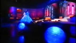 ANNALENE BEECHEY  Beauty amp The Beast on the Late Late Show RTE  2002 [upl. by Burroughs]