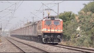 40Mins Late Running Mumbai Ltt Vishakhapatnam Express On A Rampage At Humanless Location In Pune Dvn [upl. by Monafo]