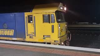 BL27 G27 and BL26 blasting out of Maryborough station late at night [upl. by Ardnazxela]