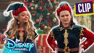 Santas Reindeer Visit the Ranch 🦌 BUNKD  disneychannel [upl. by Mastic]