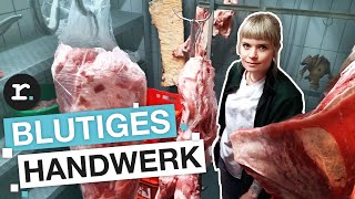 Gedärme und Fleisch So arbeiten Metzger  reporter [upl. by Huntlee]