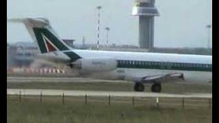 Alitalia McDonnell Douglas Md82 TAKE OFF [upl. by Einahteb]