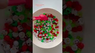 Making Christmas bead confetti christmas holiday shorts beads bracelets business viral [upl. by Ardiekal]