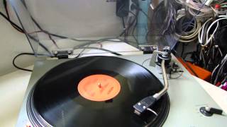 technics sl1500 test  denon DL110 [upl. by Haikan]