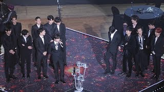 4K 171115 엑소EXO슈퍼주니어Super Junior  수상소감 아시아 이티스트 어워즈AAA잠실실내체육관Fancam By 쵸리Chori [upl. by Ramoh35]