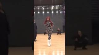 Big difference💛cameronleechoreography nickiminaj bigdifference hiphop dance barb mihranknoho [upl. by Alie]