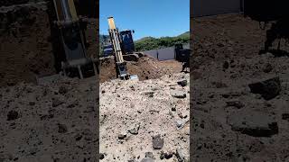 Escavadeira Excavator em Atividade XCMG [upl. by Enaerb743]