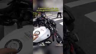 Levaram um enquanto da polícia policia motoqueiros moto fechada revista [upl. by Aisinut]