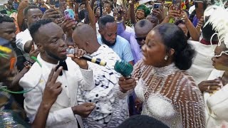 Musician Akwaboah performed for his wife at their wedding 💍 [upl. by Lennad934]