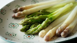 Éplucher et cuire les asperges à langlaise [upl. by Ailes239]