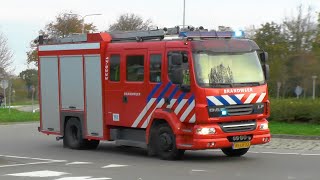 Brandweer Brielle en 2x Politie met spoed naar chalet brand [upl. by Hayott]