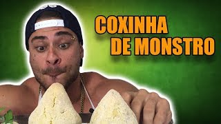 MONSTRO NA COZINHA 1  COXINHA DE MONSTRO  LEO STRONDA [upl. by Nayrda]