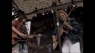 indigo girls 19910420 foxboro stadium  foxboro massachusetts earth day [upl. by Kinom666]