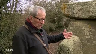 Culture  Percer les mystères des mégalithes Vendée [upl. by Anigar]