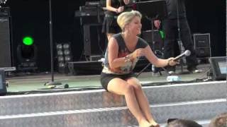 Jeanette Biedermann  Solitary Rose   HD HQ  Berlin Open Air 2011 07 [upl. by Parish]