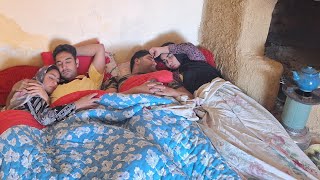 The hard life of a couple in a mountain village in Iran  Local Bread  Nomadic Lifestyle of Iran [upl. by Nosa]