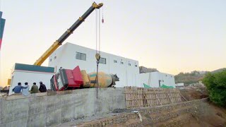 Incredible Heavy Truck Failed Heavy Recovery Excavator And Crane Helping Operators [upl. by Ydarb]