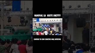 Nandyal lo upena heroinecoming to cmrshoppingmall Grand opening in nandyalnandyalviewsshort [upl. by Guenzi450]