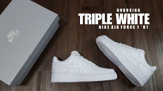 UNBOXING TRIPLE WHITE 2022 Nike Air Force 1 07 [upl. by Ohploda]