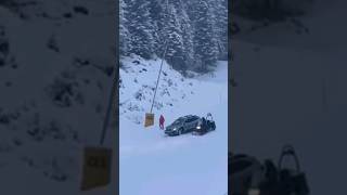 Auto imbocca per errore la pista da sci a San Martino di Castrozza shorts news [upl. by Beverley]