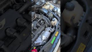 2010 mini cooper Latch and battery location [upl. by Hector]