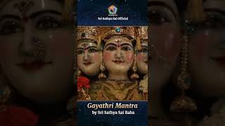 Gayathri Mantra by Bhagawan Sri Sathya Sai Baba  Gayatri Mata Darshan Prasanthi Nilayam [upl. by Wieche]