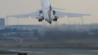 Boeing 727200  IMPRESSIVE SHORT FIELD TAKEOFF  YYZ only 2000ft  Apr 13 2014 [upl. by Norm759]