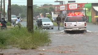 Chuva forte causa prejuízos no bairro Morumbi [upl. by Cyndy572]