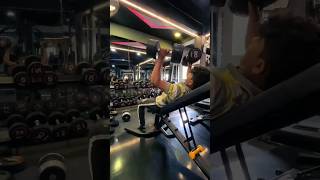 INCLINE PRESS 20KG COMMENTS YOUR HIGHEST PR 🔥💪🏻  gym explore gymrat motivation viralshorts [upl. by Atsirak]