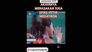 SPIKE PETIR MEGATRON MAKIN MENYALA 🔥shorts volleyball megawatihangestri [upl. by Annay]