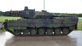 Leos röhren vorbei Panzerkolonne Leopard 2 Grantiger Löwe 2015 [upl. by Yankee818]