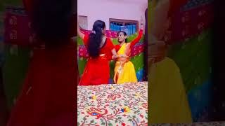 bhenge mor ghore chabi niye jabi ke mare 🗝️❤️😊Rabindranath songdance twosisters [upl. by Irneh]